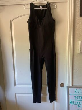 Slim Black Women's Skinny Jumpsuit with Tank Top